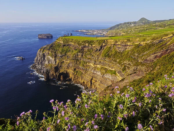 Portugal, Azores, Sao Miguel, Varzea, View from the Miradouro da Ponta do Escalvado