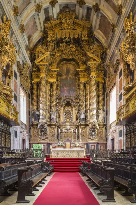 Framed Print : Portugal, Douro Litoral, Porto. The Romanesque Nave of Se Cathedral