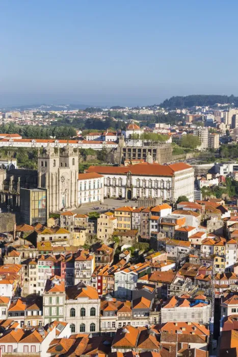 Framed Print : Portugal, Douro Litoral, Porto. The view of Se Cathedral and the UNESCO World Heritage Framed Print : Portugal, Douro Litoral, Porto. The view of Se Cathedral and the UNESCO World Heritage
