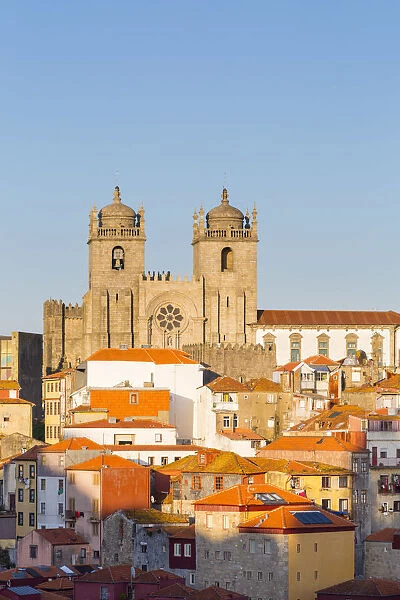 Portugal, Douro Litoral, Porto. An evening view of Se Cathedral and the UNESCO World