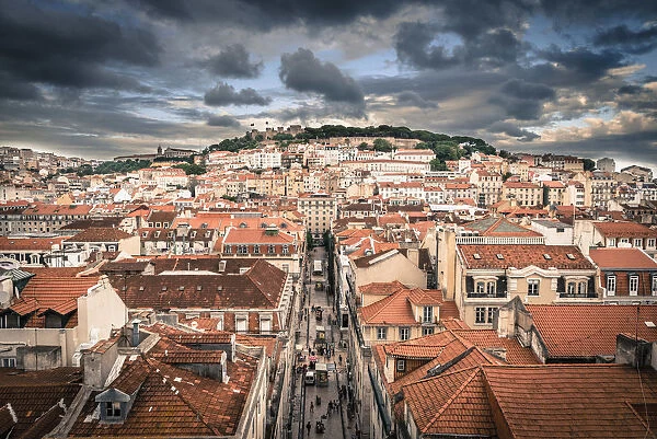 Portugal, Lisbon, rooftop view of Baixa District with Sao Jorge Castle and Alfama