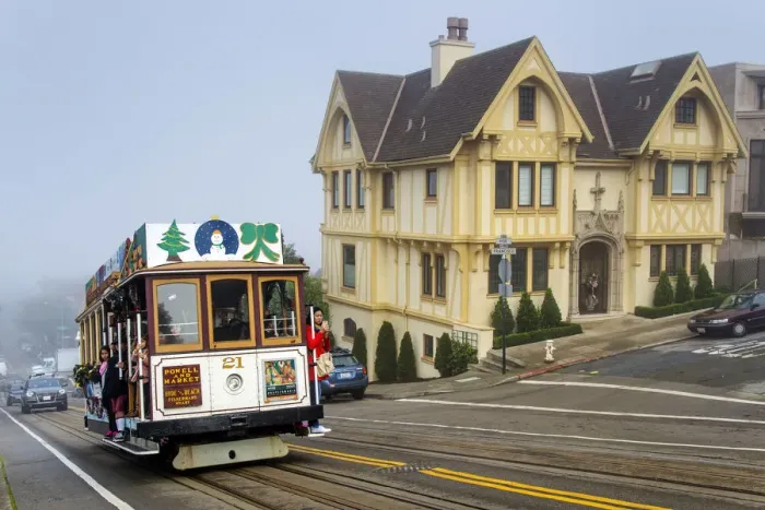 Framed Print : Powell and Market line Cable Car in a foggy day, San Francisco, California, USA