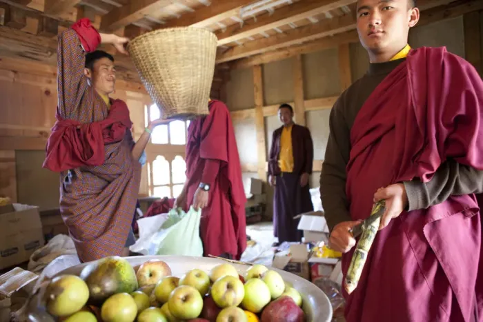 Framed Print : Preparing fruits at the Gangtey Gompa in Bhutan