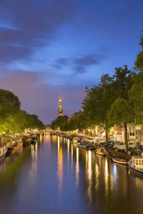 Framed Print : Prinsengracht canal and Westerkerk at dusk, Amsterdam, Netherlands Framed Print : Prinsengracht canal and Westerkerk at dusk, Amsterdam, Netherlands