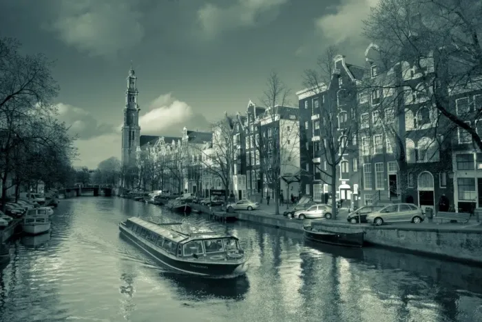 Framed Print : Prinsengracht and Westerkerk in the background, Amsterdam, Holland Framed Print : Prinsengracht and Westerkerk in the background, Amsterdam, Holland