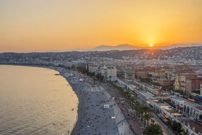 Framed Print : The Promenade des Anglais at sunse, Nice, French Riviera, Provence-Alpes-Cote d Azur Framed Print : The Promenade des Anglais at sunse, Nice, French Riviera, Provence-Alpes-Cote d Azur