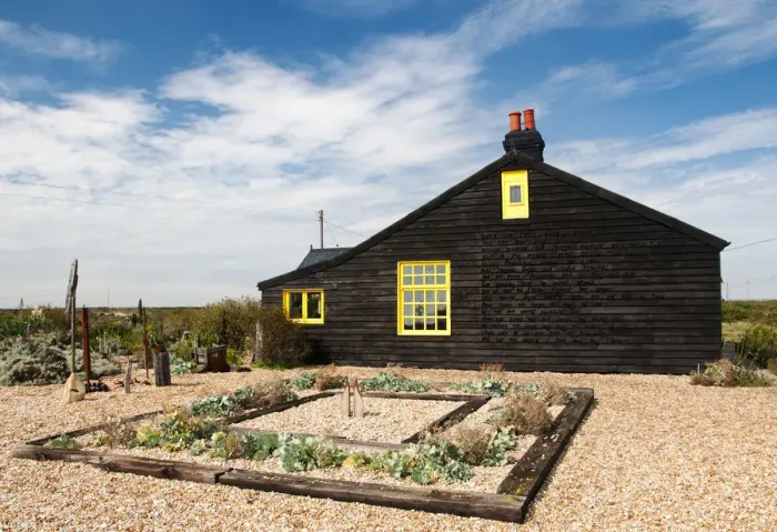 Framed Print : Prospect Cottage, Derek Jarmans house, with a John Donne poem The Sunne Framed Print : Prospect Cottage, Derek Jarmans house, with a John Donne poem The Sunne