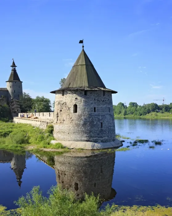 Framed Print : Pskov kremlin from the Pskova river, Pskov, Pskov region, Russia Framed Print : Pskov kremlin from the Pskova river, Pskov, Pskov region, Russia