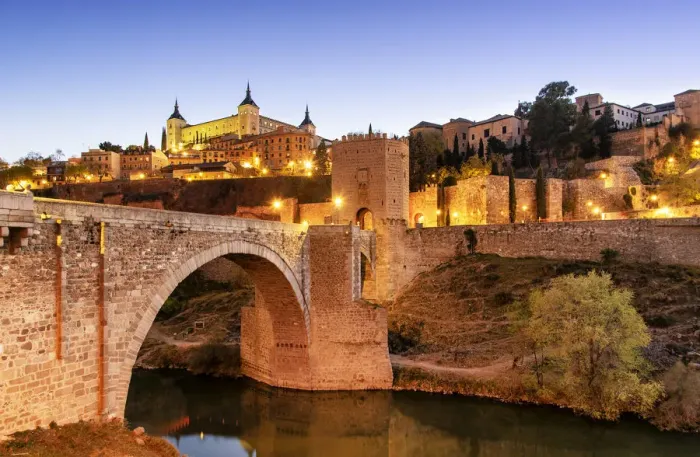 Framed Print : The Puente de Alcantara (Alcantara bridge) over the Tagus river, a roman bridge that Framed Print : The Puente de Alcantara (Alcantara bridge) over the Tagus river, a roman bridge that