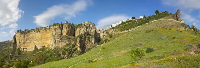 Framed Print : Puento Nuevo & the White Village of Ronda, Ronda, Malaga Province, Andalusia, Spain