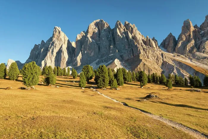 Framed Print : Puez Odle Range, Val di Funes, South Tyrol, Dolomites, Italy