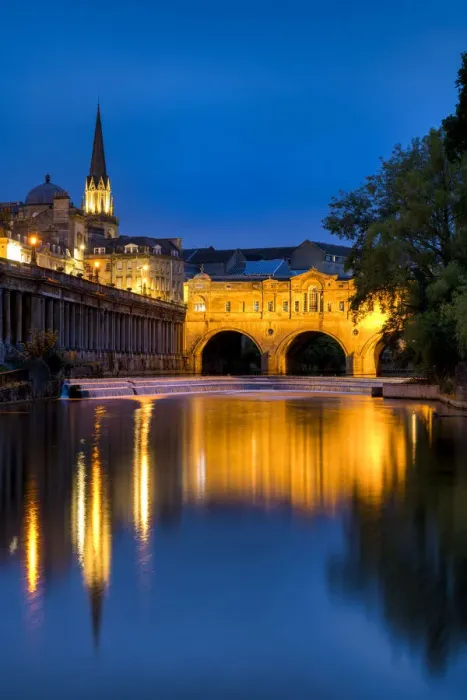 Framed Print : Pulteney Bridge at Night, Bath, Somerset, England Framed Print : Pulteney Bridge at Night, Bath, Somerset, England