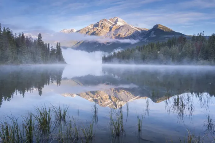 Framed Print : Pyramid Lake and Pyramid Mountain at dawn, Jasper National Park, Alberta, Canada Framed Print : Pyramid Lake and Pyramid Mountain at dawn, Jasper National Park, Alberta, Canada