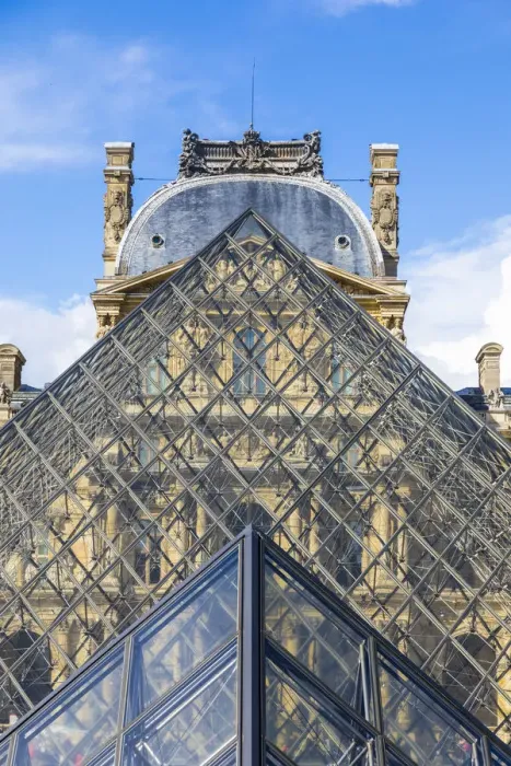 Framed Print : Pyramide du Louvre, Le Louvre, Paris, France