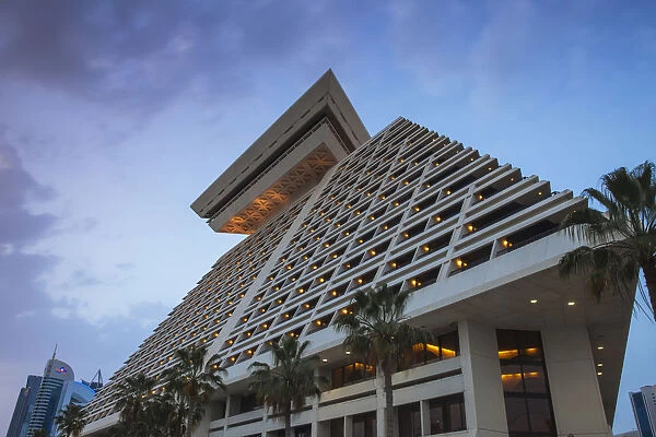 Qatar, Doha, West Bay, Sheraton Doha Resort & Convention Hotel