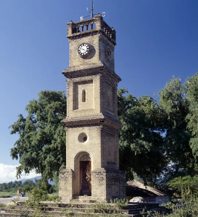 Framed Print : The Queen Victoria Clock Tower at Mangochi Framed Print : The Queen Victoria Clock Tower at Mangochi