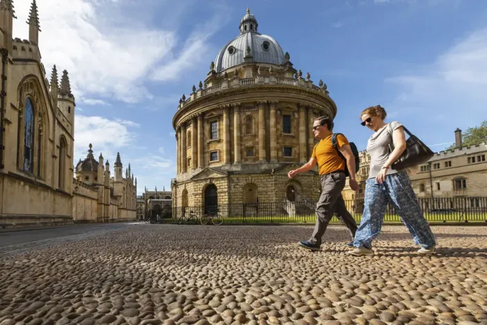 Framed Print : The Radcliffe Camera, Oxford, Oxfordshire, England Framed Print : The Radcliffe Camera, Oxford, Oxfordshire, England