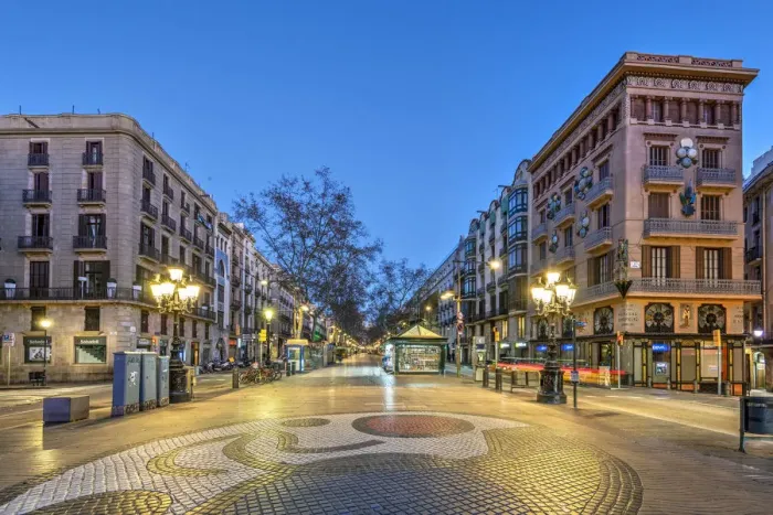 Framed Print : Rambla pedestrian street, Barcelona, Catalonia, Spain Framed Print : Rambla pedestrian street, Barcelona, Catalonia, Spain