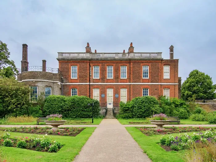 Framed Print : Ranger's House and Rose Garden, Greenwich Park, Greenwich, London, England, United Kingdom Framed Print : Ranger's House and Rose Garden, Greenwich Park, Greenwich, London, England, United Kingdom