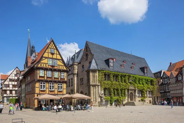 Framed Print : Rathaus on Marktplatz, Quedlinburg, Harz Region, Saxony-Anhalt, Germany Framed Print : Rathaus on Marktplatz, Quedlinburg, Harz Region, Saxony-Anhalt, Germany