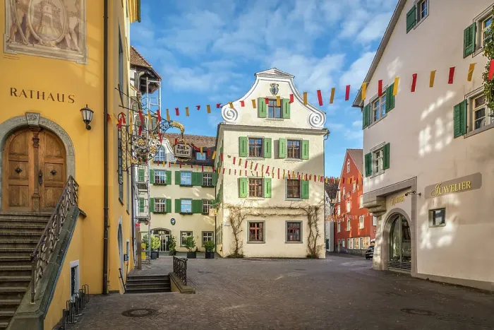 Framed Print : Rathausplatz in the old town of Meersburg, Baden-Wurttemberg, Germany Framed Print : Rathausplatz in the old town of Meersburg, Baden-Wurttemberg, Germany