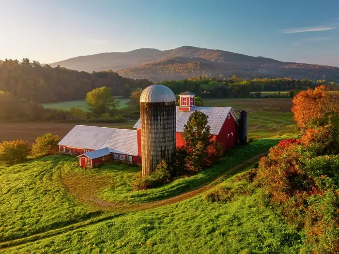 Framed Print : Red Barn with Green Mountains, Vermont, New England, USA Framed Print : Red Barn with Green Mountains, Vermont, New England, USA