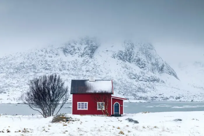Framed Print : Red House in Winter, Lofoten Islands, Norway Framed Print : Red House in Winter, Lofoten Islands, Norway