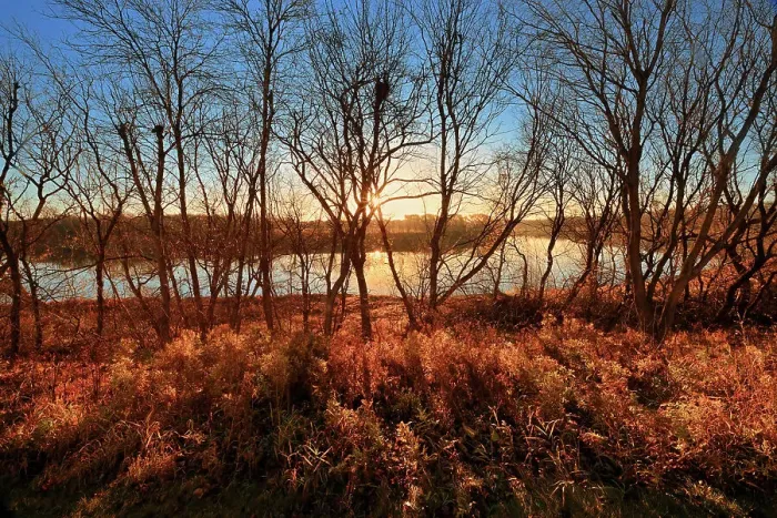 Framed Print : Red River at sunrise, Winnipeg, Manitoba, Canada