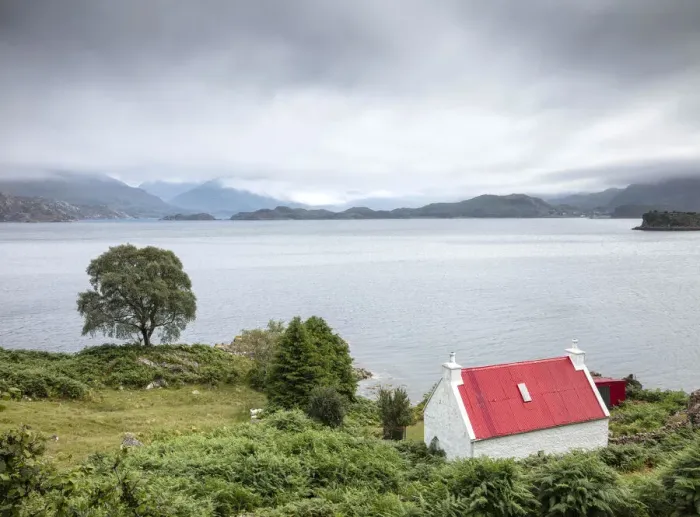 Framed Print : Red-roofed cottage, Applecross Peninsula, Highland Region, Scotland, UK