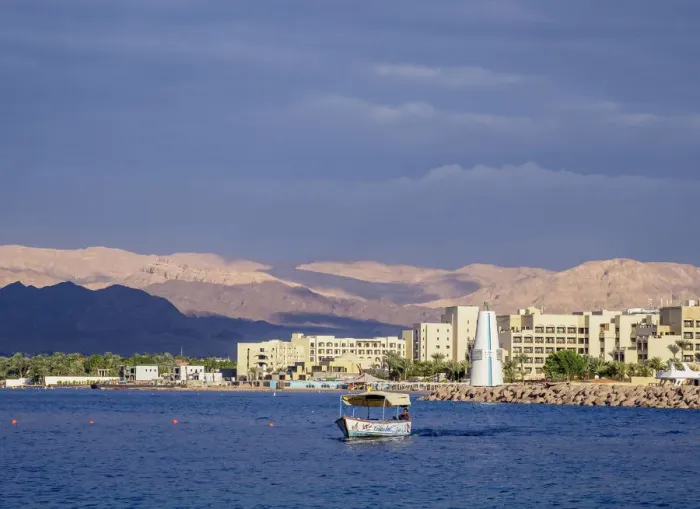 Framed Print : Red Sea, Aqaba, Aqaba Governorate, Jordan Framed Print : Red Sea, Aqaba, Aqaba Governorate, Jordan
