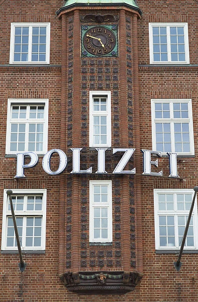 Reeperbahn police station, St Pauli, Hamburg, Germany
