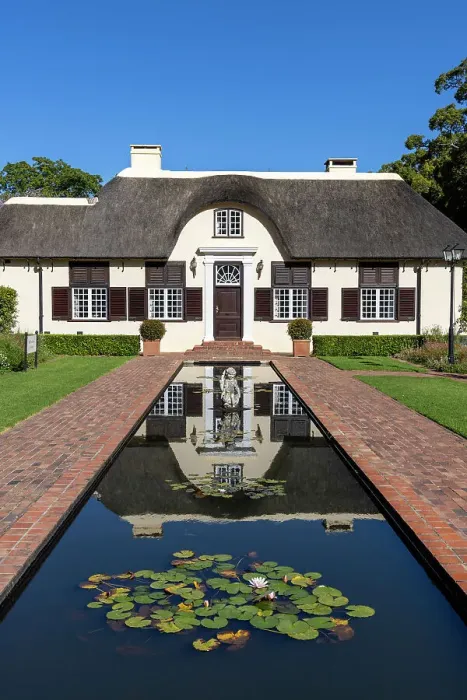Framed Print : Reflection garden, Vergelegen Wine estate, Franschhoek, Western Cape, South Africa
