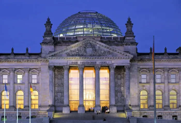 Framed Print : The Reichstag (Parliament) Framed Print : The Reichstag (Parliament)