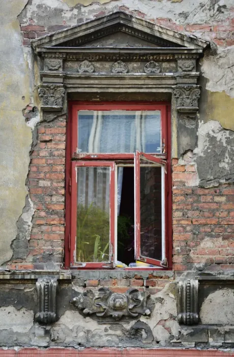 Framed Print : Remaining buildings of the fierce fighting between the Polish and the Germans in 1944 Framed Print : Remaining buildings of the fierce fighting between the Polish and the Germans in 1944