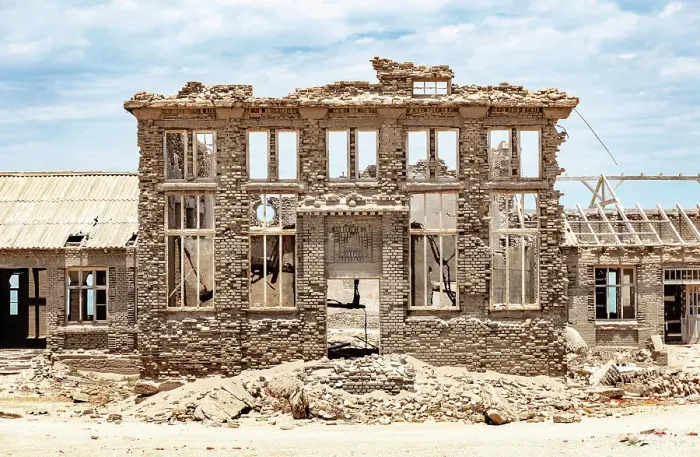 Framed Print : Remains of the Casino in abandoned diamond mining town of Elizabeth Bay, Luderitz, Namibia
