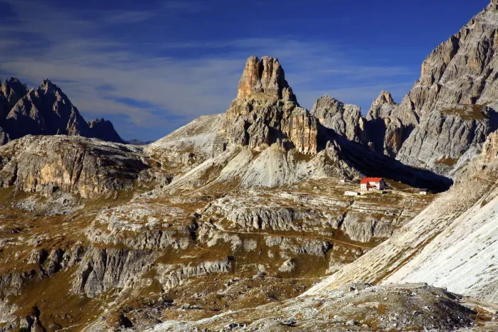 Framed Print : Remote Alpine Hut, Dolomiti di Sesto Natural Park, Veneto, Italy Framed Print : Remote Alpine Hut, Dolomiti di Sesto Natural Park, Veneto, Italy