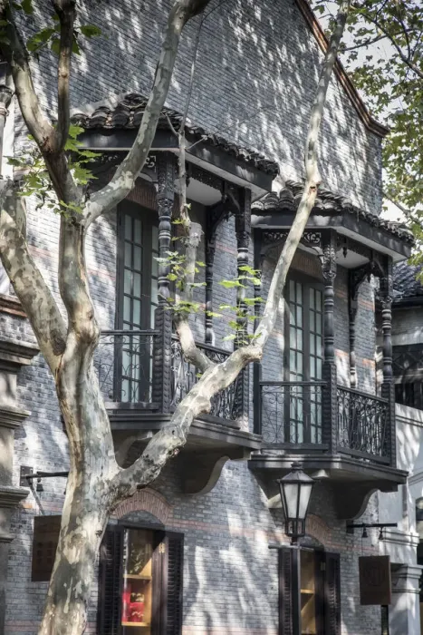 Framed Print : Renovated former Shikumen houses, Xintiandi, Shanghai, China