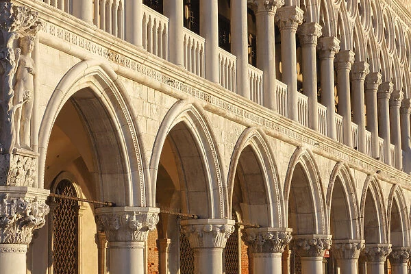 Representation of Eve, colonnade of Doges palace, Venice Veneto, Italy