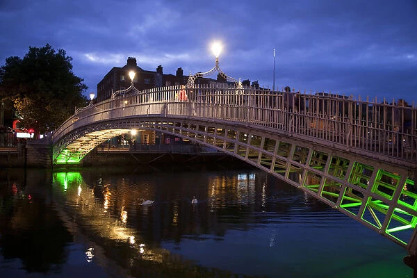 Republic of Ireland, Dublin, Halfpenny Bridge