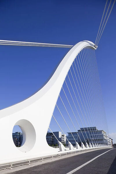 Republic of Ireland, Dublin, The Samuel Beckett Bridge, Designer and Architect Santiago