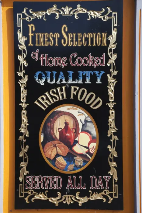 Framed Print : Republic of Ireland, Pub Sign Framed Print : Republic of Ireland, Pub Sign