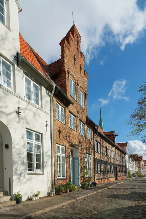 Framed Print : Residential buildings by Trave river, Lubeck, UNESCO, Schleswig-Holstein, Germany Framed Print : Residential buildings by Trave river, Lubeck, UNESCO, Schleswig-Holstein, Germany