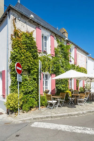Restaurant in Noirmoutier-en-l Ile, Vendee, France