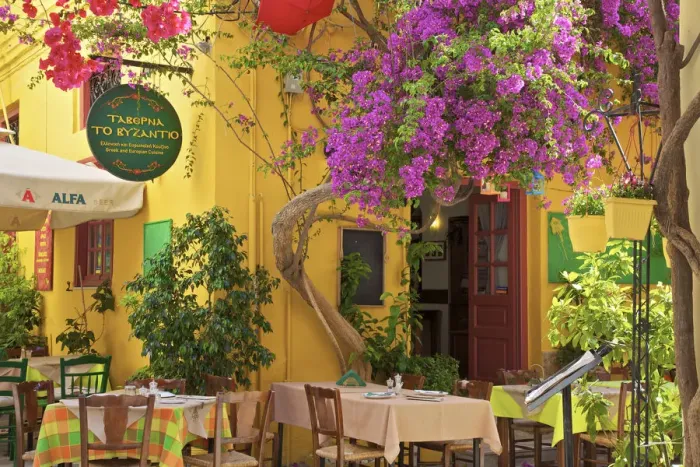 Framed Print : Restaurant in the Old Town of Nafplio, Argolis, The Peloponnese, Greece, Southern Europe