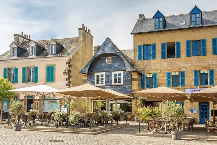 Framed Print : Restaurant with terrace in the old town of Le Faou, Finistere, Brittany, France Framed Print : Restaurant with terrace in the old town of Le Faou, Finistere, Brittany, France