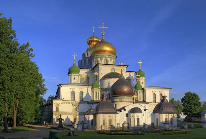 Framed Print : The Resurrection cathedral (1685) in New Jerusalem monastery, Istra, Moscow region Framed Print : The Resurrection cathedral (1685) in New Jerusalem monastery, Istra, Moscow region