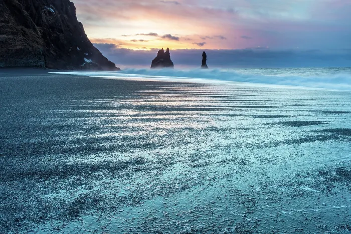 Framed Print : The Reynisdrangar rock stacks at dawn, from Reynisfjara black sand beach, near Vik y Myrdal, South Iceland Framed Print : The Reynisdrangar rock stacks at dawn, from Reynisfjara black sand beach, near Vik y Myrdal, South Iceland