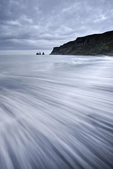 Framed Print : Reynisdrangur Sea Stacks, Vik i Myrdal, Iceland Framed Print : Reynisdrangur Sea Stacks, Vik i Myrdal, Iceland