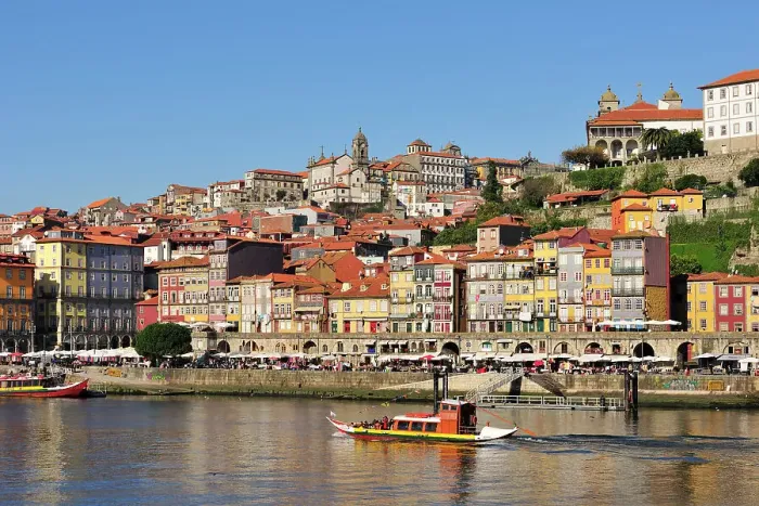 Framed Print : Ribeira district, facing the Douro river, a Unesco World Heritage Site. Oporto, Portugal Framed Print : Ribeira district, facing the Douro river, a Unesco World Heritage Site. Oporto, Portugal