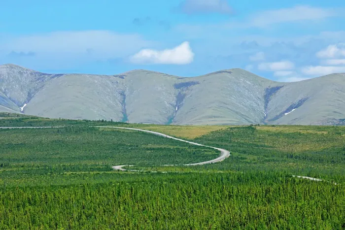 Framed Print : Richardson Mountains on the Dempster Highway (KM 347 - 405) Dempster Highway, Yukon, Canada Framed Print : Richardson Mountains on the Dempster Highway (KM 347 - 405) Dempster Highway, Yukon, Canada